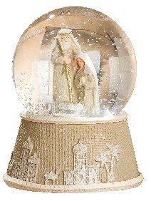 Schneekugel zu Weihnachten