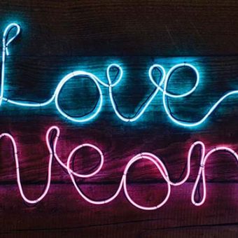 Neon Schriftzug