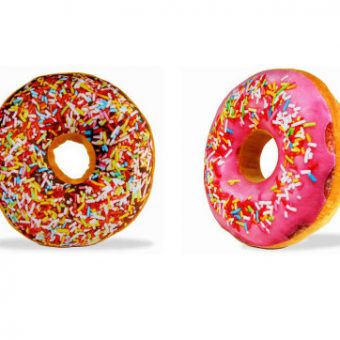Donut-Kissen pink und braun